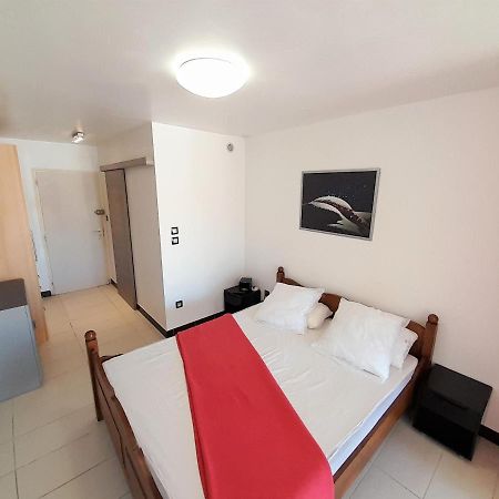 Studio Village Naturiste Devil Or Eden Agde Bagian luar foto